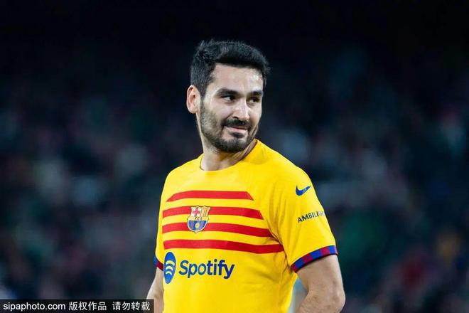 九游体育怎么买球-风云突变塞维利亚关键时刻强势反弹，英超版图或变，更衣室稳定，心理建设被强调的简单介绍